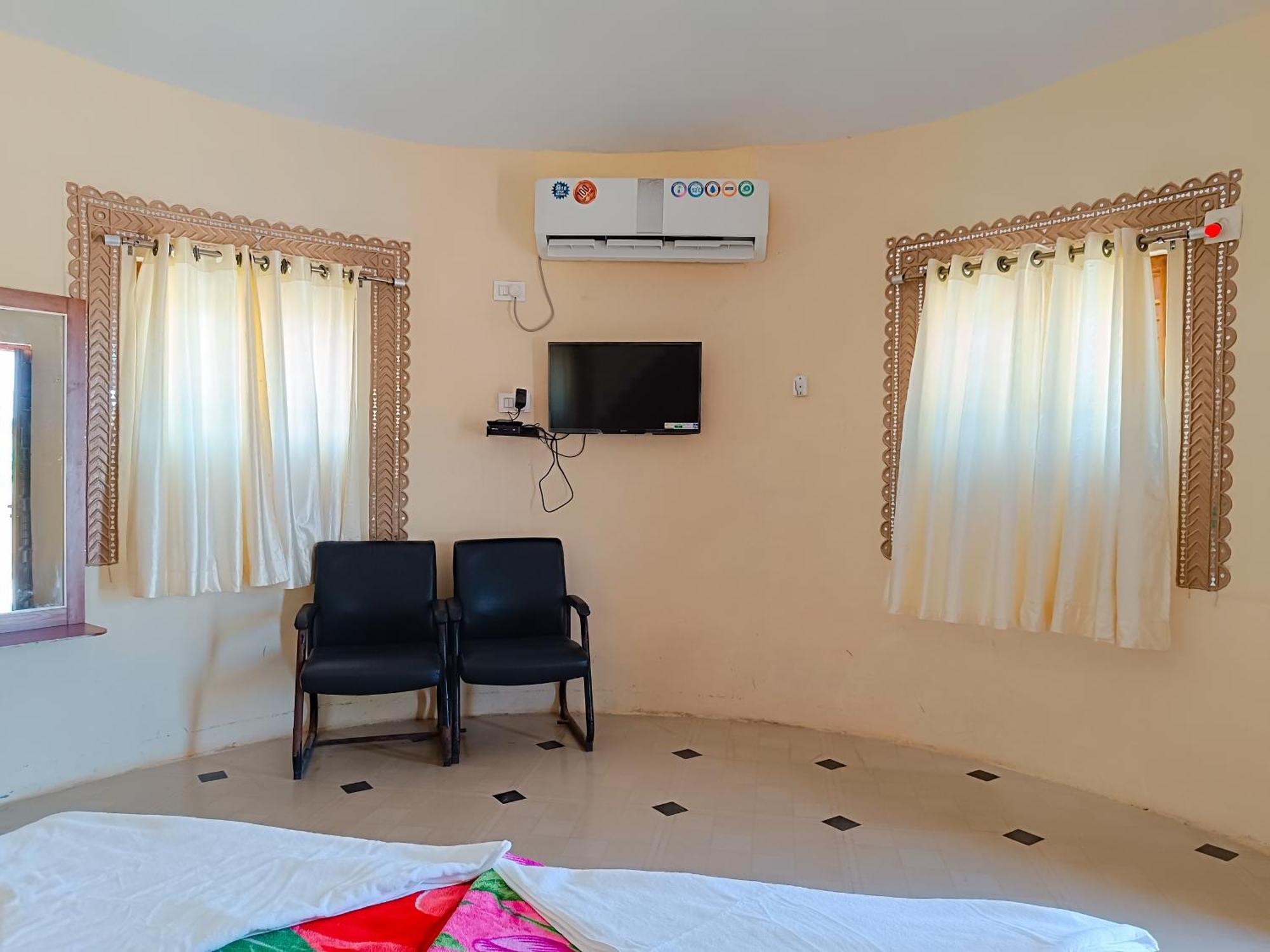 Dholavira Tourism Resort Экстерьер фото