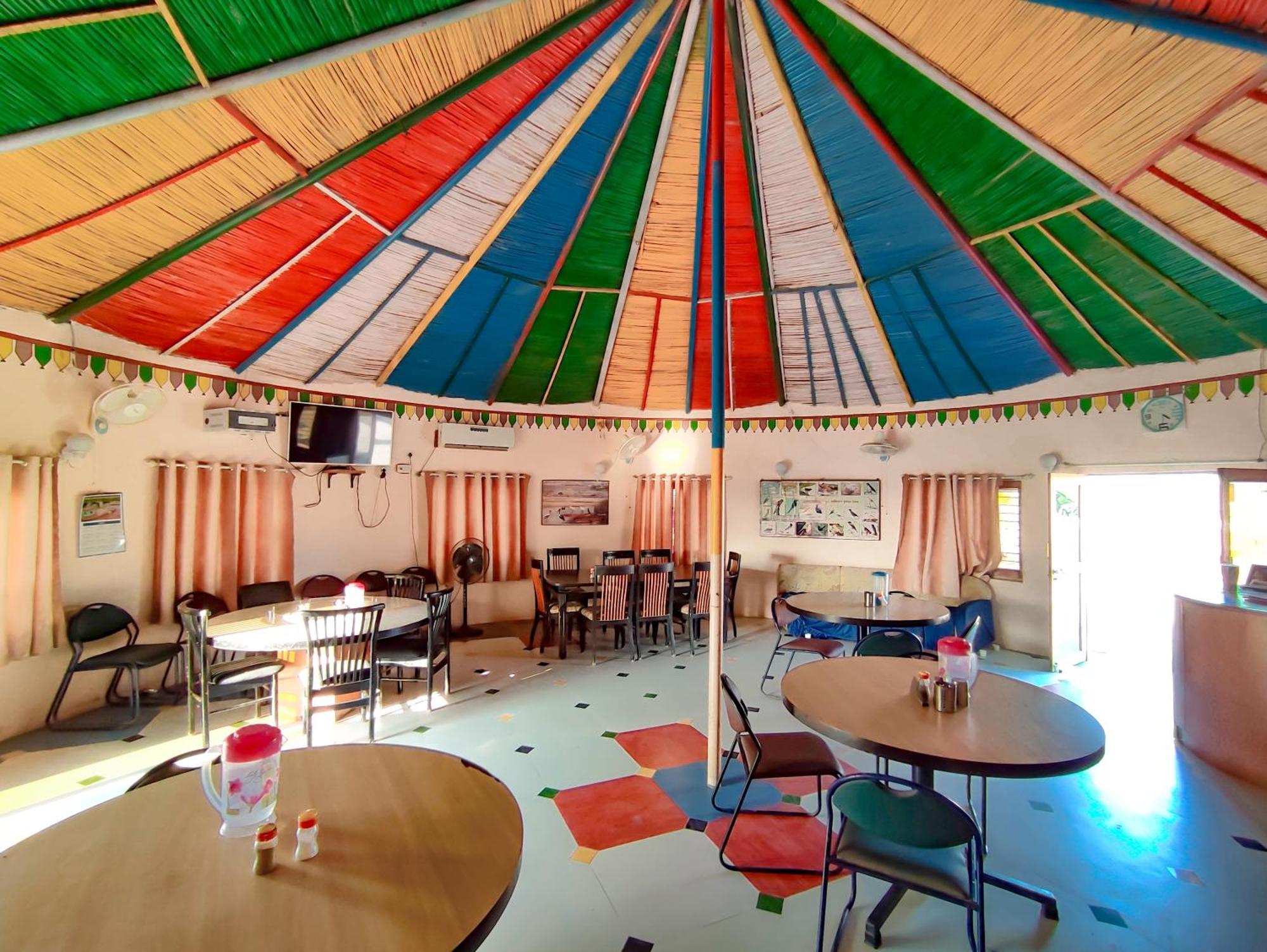Dholavira Tourism Resort Экстерьер фото